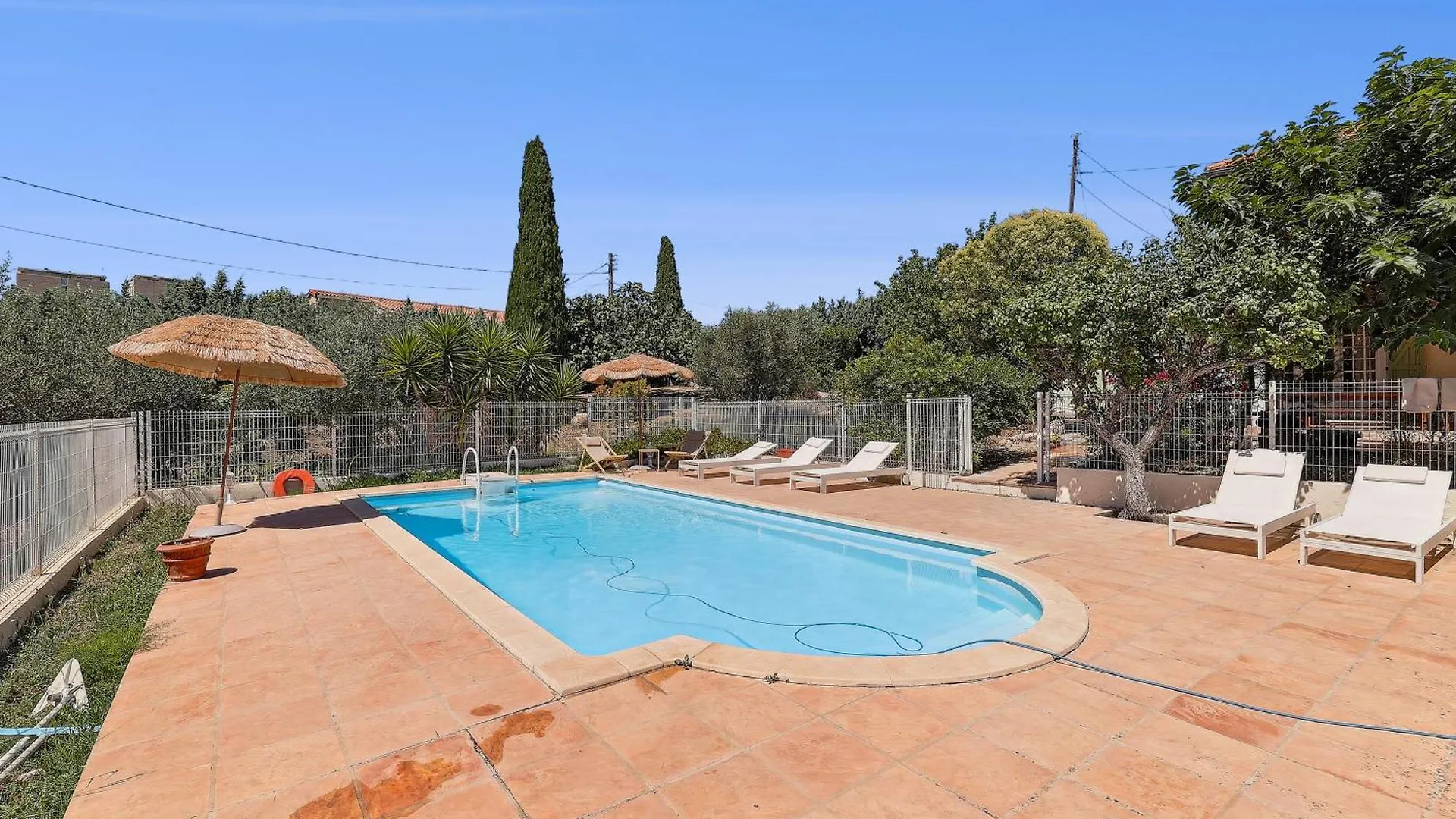 Charmante Maison Sur Marseille Holiday home